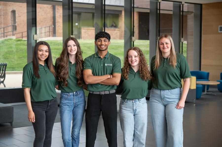 Picture of 5 Parkland College student ambassadors